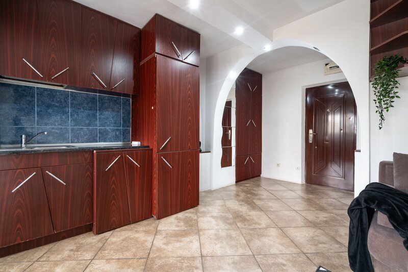 Crangasi, str. Padureni, comision 0%, garsoniera.