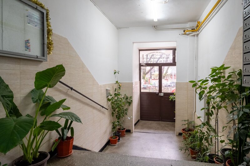 Crangasi, str. Padureni, comision 0%, garsoniera.